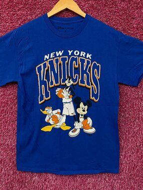 Junk Food Clothing X Disney New York Knicks Mickey Squad T-Shirt Small